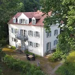 Villa im Park Wachwitzgrund