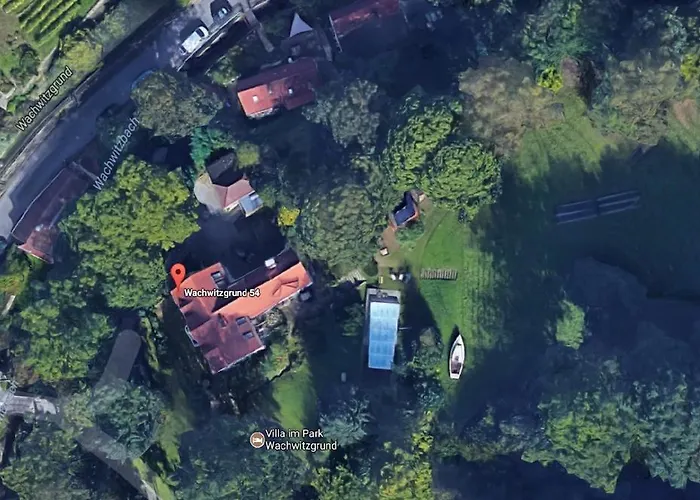 Villa im Park Wachwitzgrund